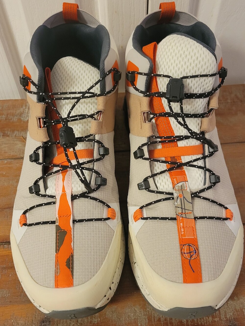 On Running Cloudtrax Men's Sneakers Size 10.5